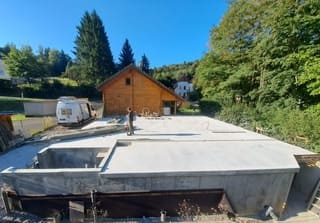 Extension d'un chalet avec une structure bois poteau - poutre - Vue 1